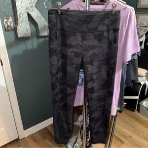 Lululemon Black Camouflage Leggings